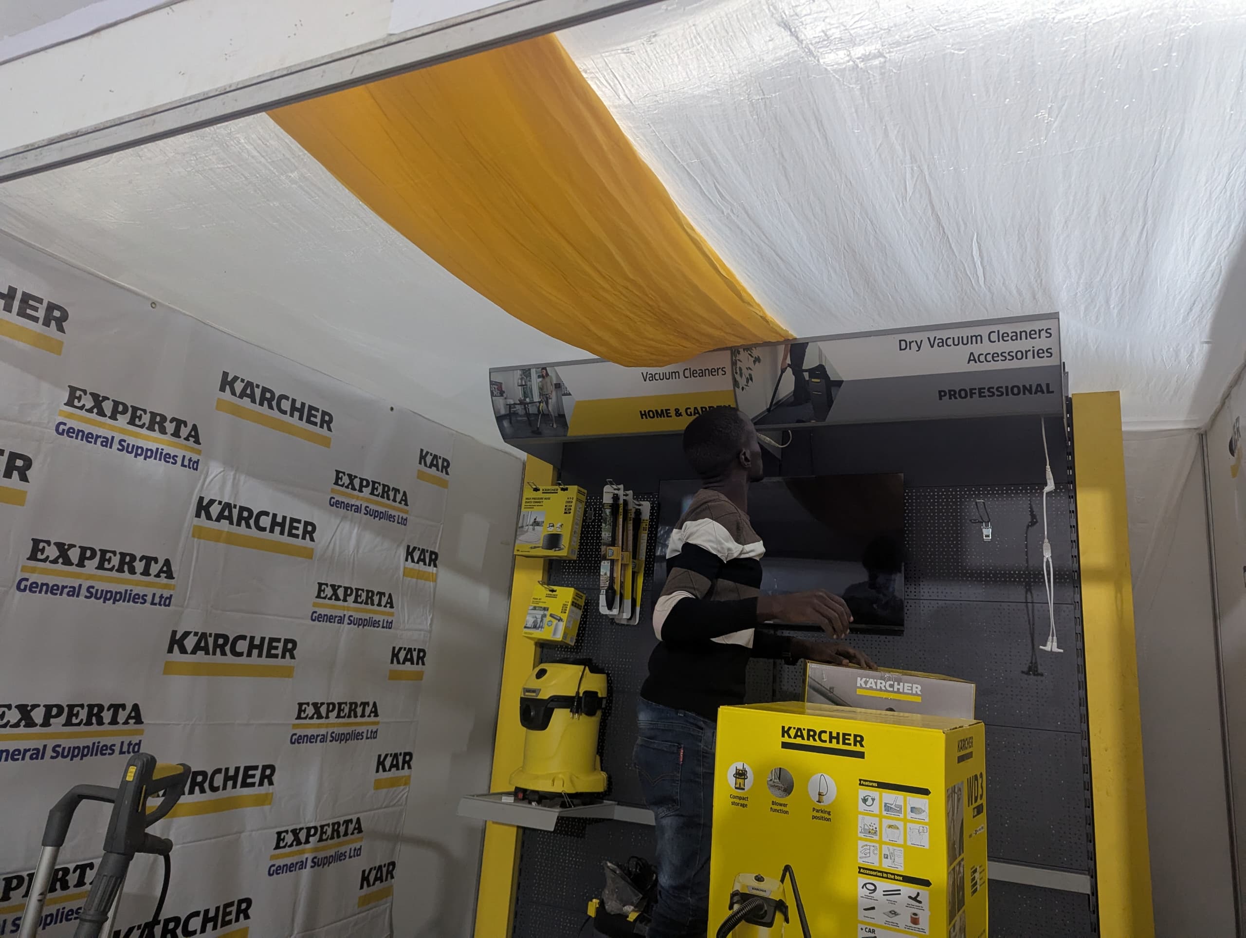 Industrial Cleaning Equipment